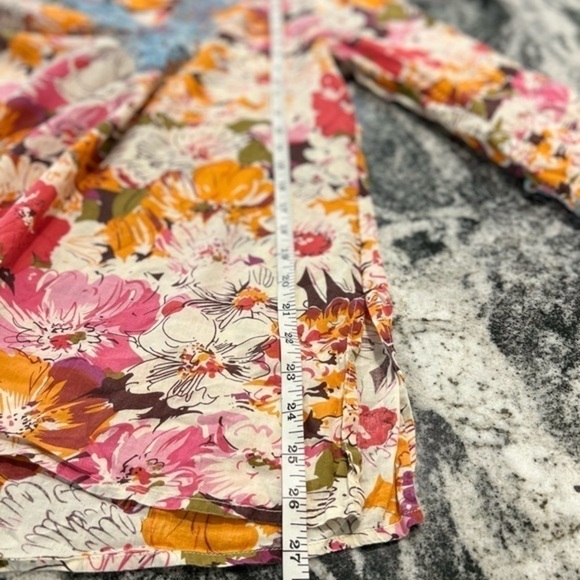 Sundance Cotton Floral Tunic Top with Embroidery Finish - Picture 12 of 13